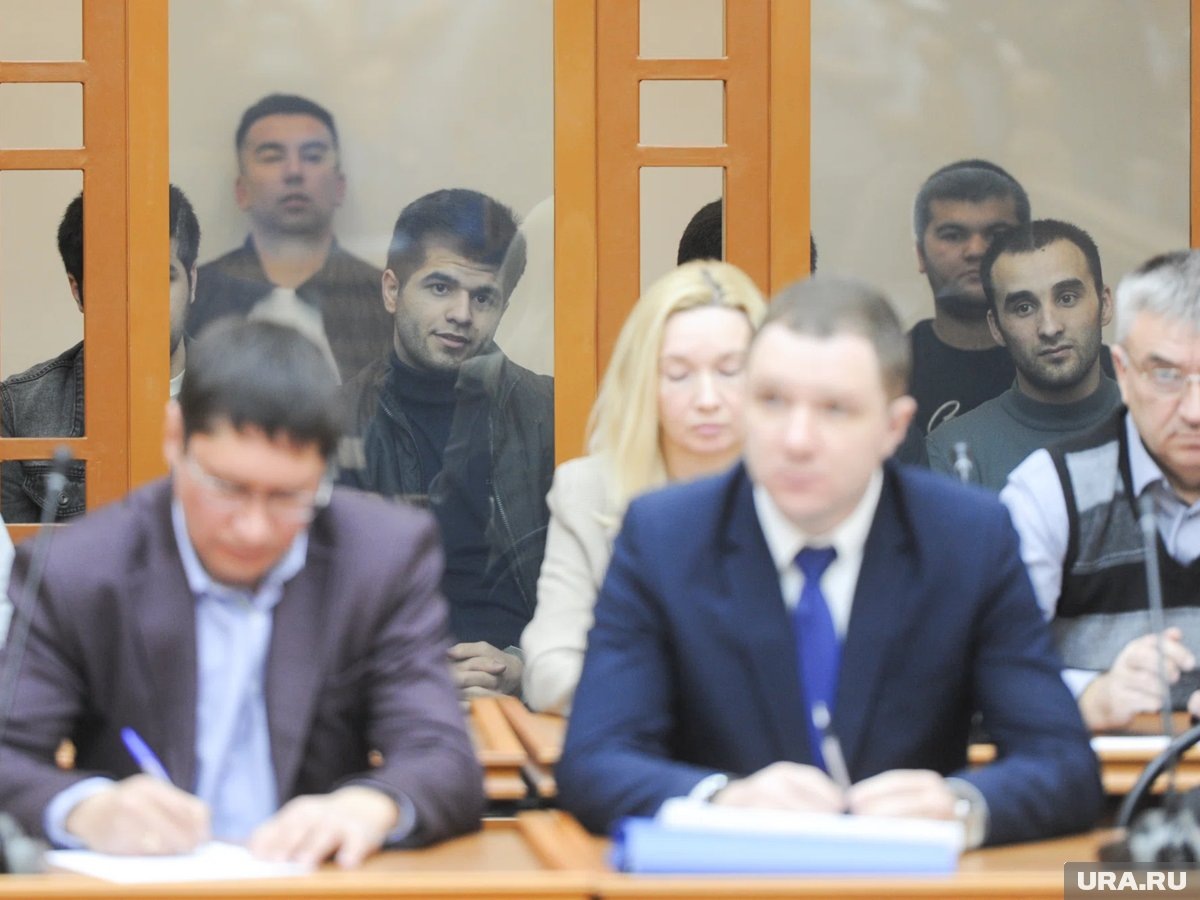     Каждый из осужденных должен выплатить родителям убитого подростка по 700 тысяч рублей