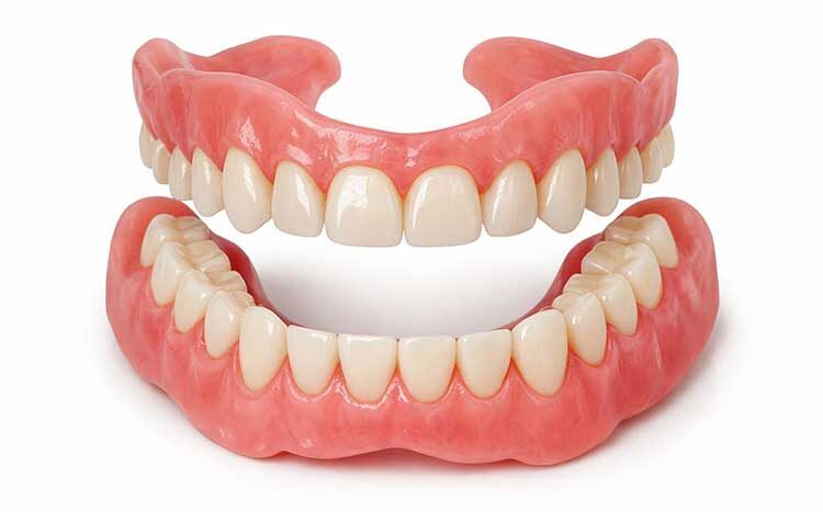 Зубные протезы без нёба