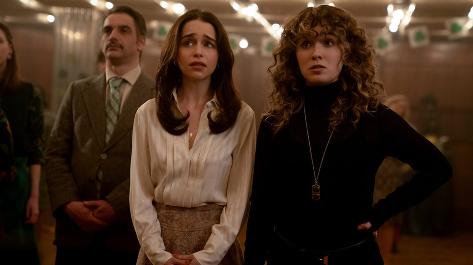 Кадр из сериала «Пони», режиссеры Сюзанна Фогель, Вьет Нгуен и Элли Панкив, 2026.📷Фото: Peacock