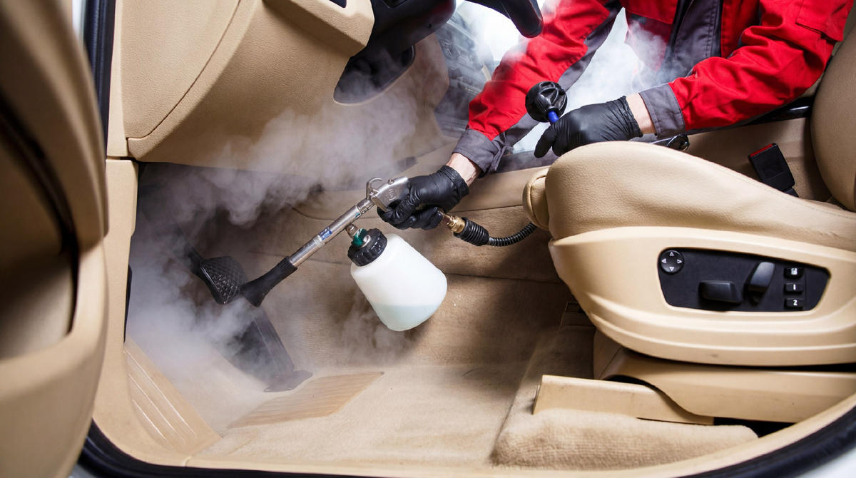 В Bridgeautо Team применяют комбинированные методы химчистки под конкретные задачи