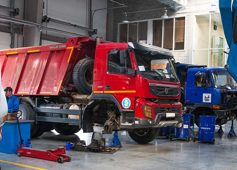 Ремонт грузовиков