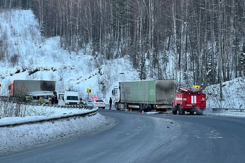    11 человек пострадали в ДТП с маршруткой Иркутск-Улан-Удэ ГУ МВД по Иркутской области