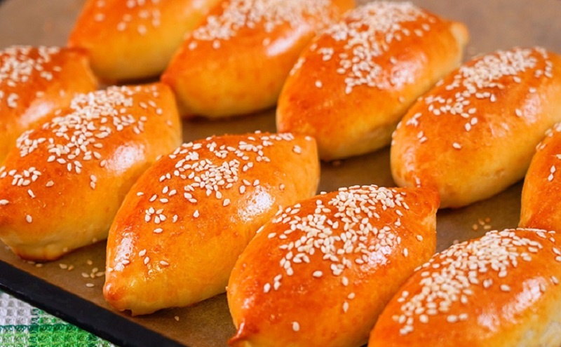 Пышное тесто для пирожков: секрет домашней выпечки без хлопот