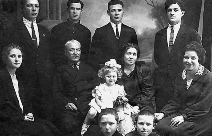 Большая семья Коккинаки 