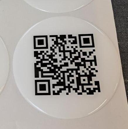 печать наклеек с QR-кодом
