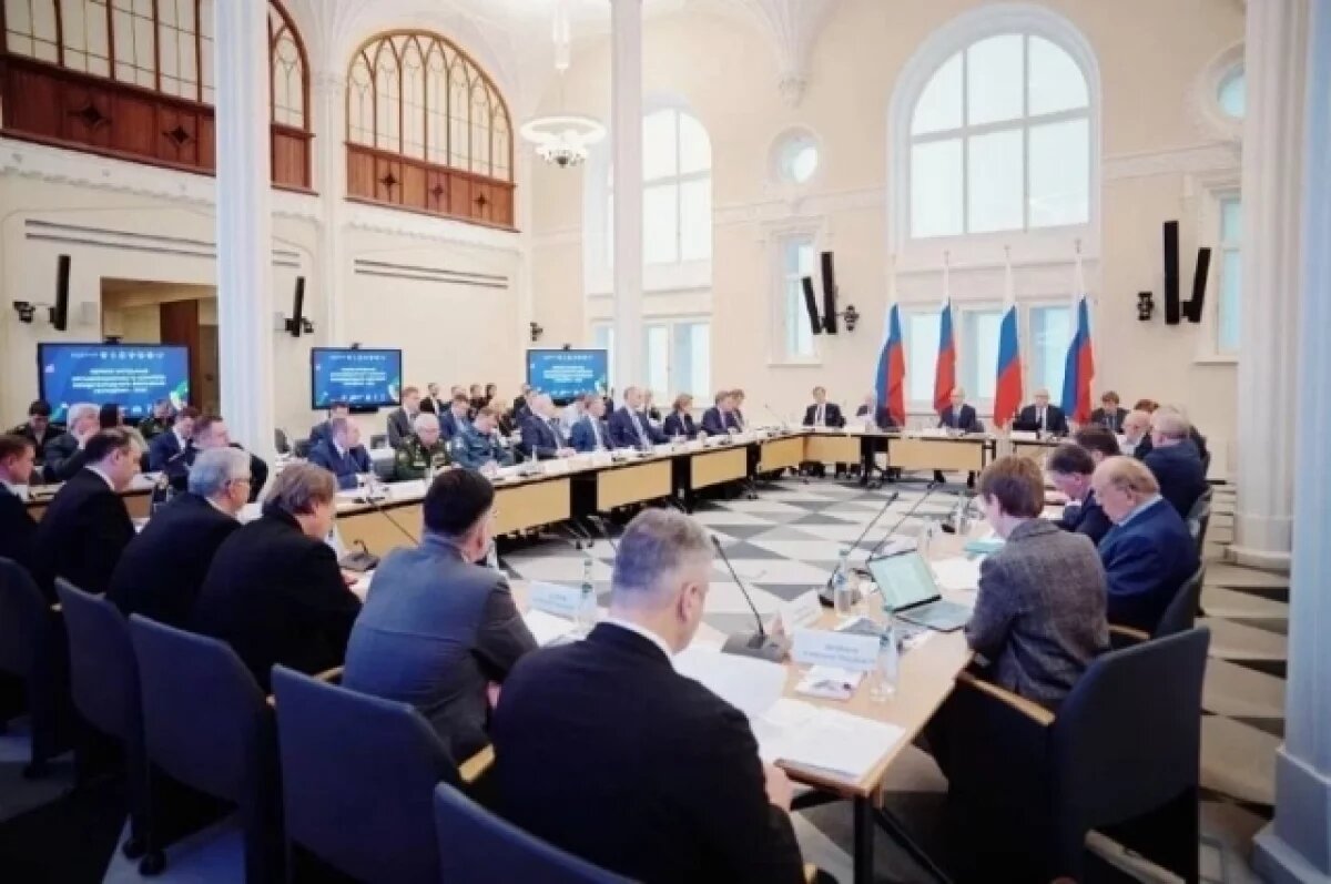    В Москве прошло первое заседание оргкомитета МФМ-2026