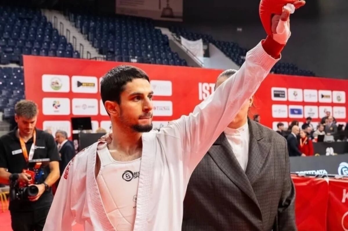    Новосибирский каратист взял золото Премьер-лиги в Стамбуле