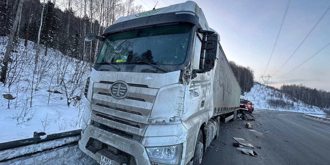 Больше десяти человек пострадали в ДТП в Слюдянском районе