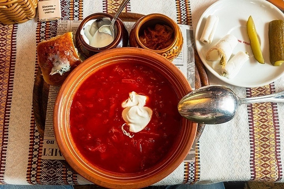    Борщ является не только доступным по цене, но и очень полезным для здоровья супом. Михаил ФРОЛОВ