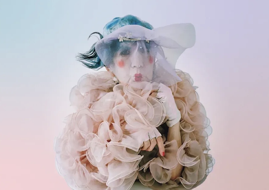 [Анна Пьяджи - итальянская журналистка моды, редактор и стилист, признанная в мире моды иконой стиля.]