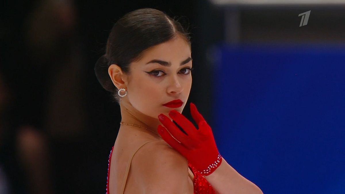    Аделия Петросян может стать главным лицом России на Олимпиаде-2026. Фото: стоп-кадр прямого эфира "Первого канала"