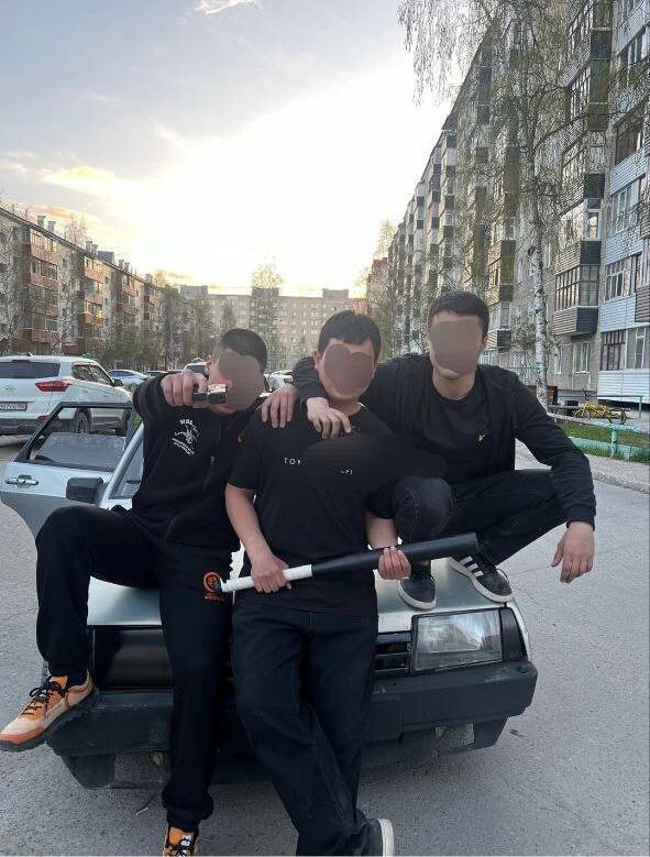 Они травили школьника. Фото: тг-канал "Многонационал".