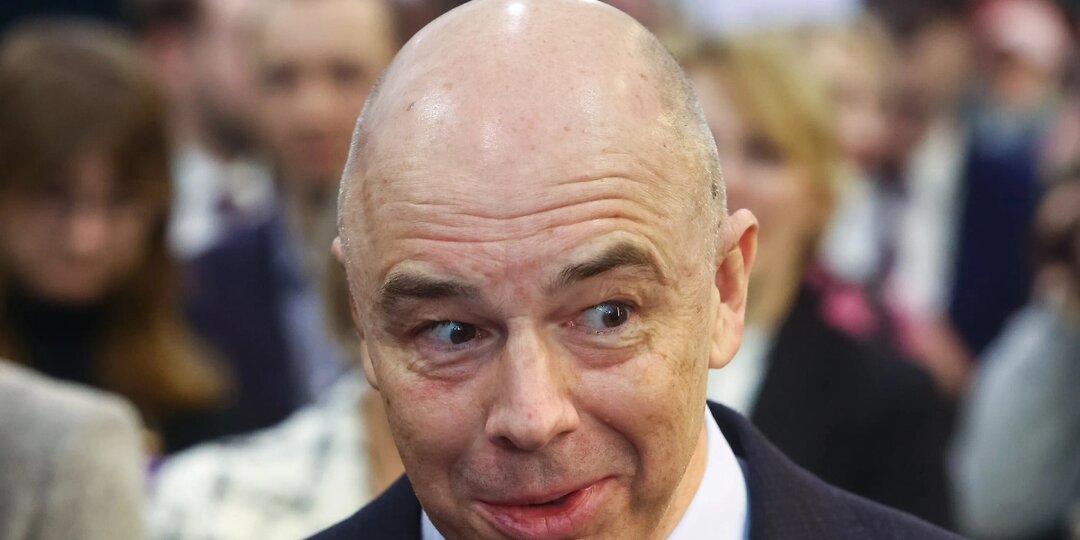 Либералы хотят разрешить онлайн-казино — там денег много, а им перестало хватать