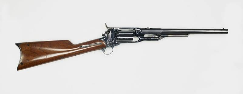 Револьверный карабин Кольта 1858 г. Хартфорд. Калибр .56. Музей искусств Уодсворт Атенеум, Хартфорд, штат Коннектикут, США. Источник: Кольт и его винтовки: когда упорство не ко времени, https://topwar.ru/229340-kolt-i-ego-vintovki-kogda-uporstvo-ne-ko-vremeni.html