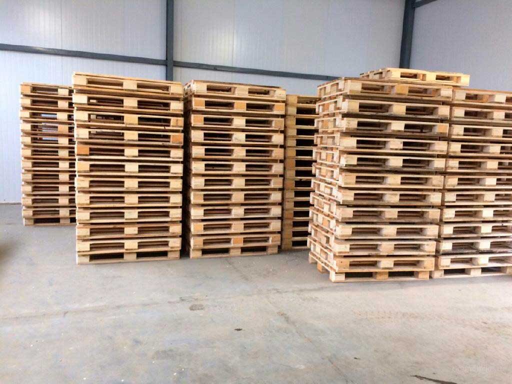 Где выгодно купить деревянные паллеты в Московской области в 2026 году