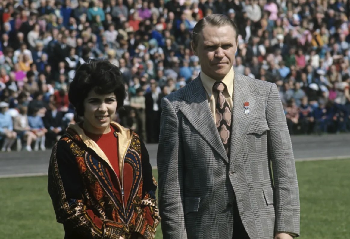 Ирина Роднина со своим тренером.