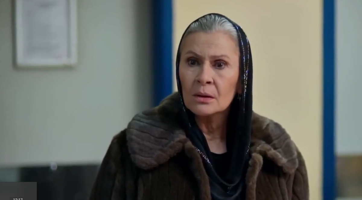 Садакат. Кадр из 47 серии сериала "Далекий город"