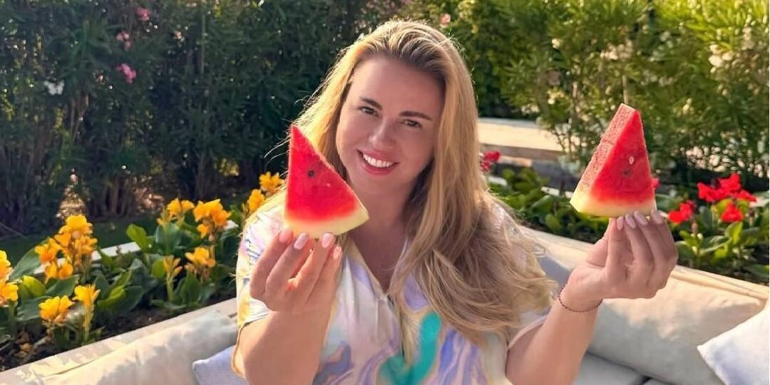 Похудевшая Анна Семенович похвасталась шикарной фигурой в купальнике: смотрим фото красотки