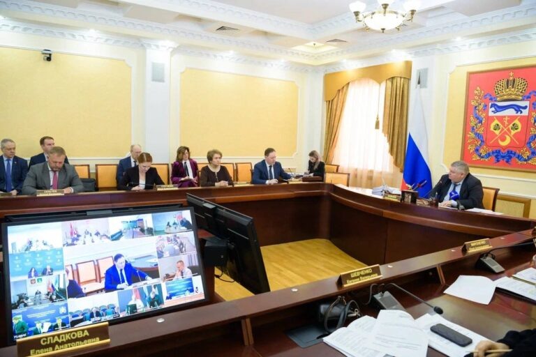    В Оренбуржье утвердили порядок прогноза потребности экономики в кадрах Оренбуржье