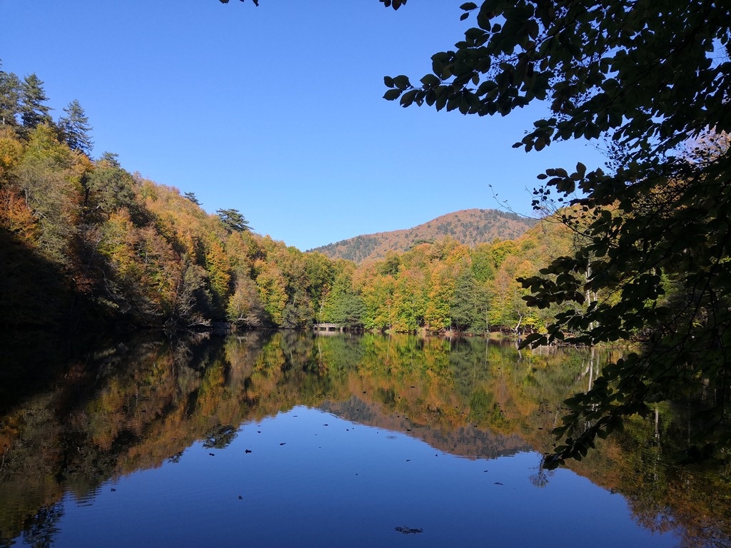 Едигеллер-парк семи озер