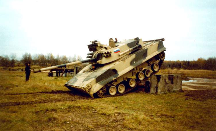 2С31 демонстрирует возможности по проходимости