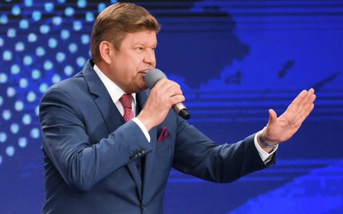 Дмитрий Губерниев