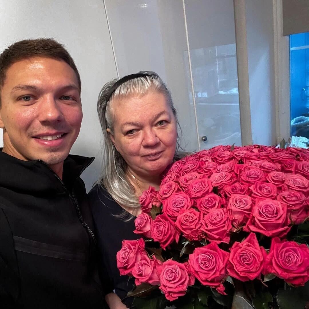    Дмитрий Соловьев с мамой   Instagram* Дмитрия Соловьева