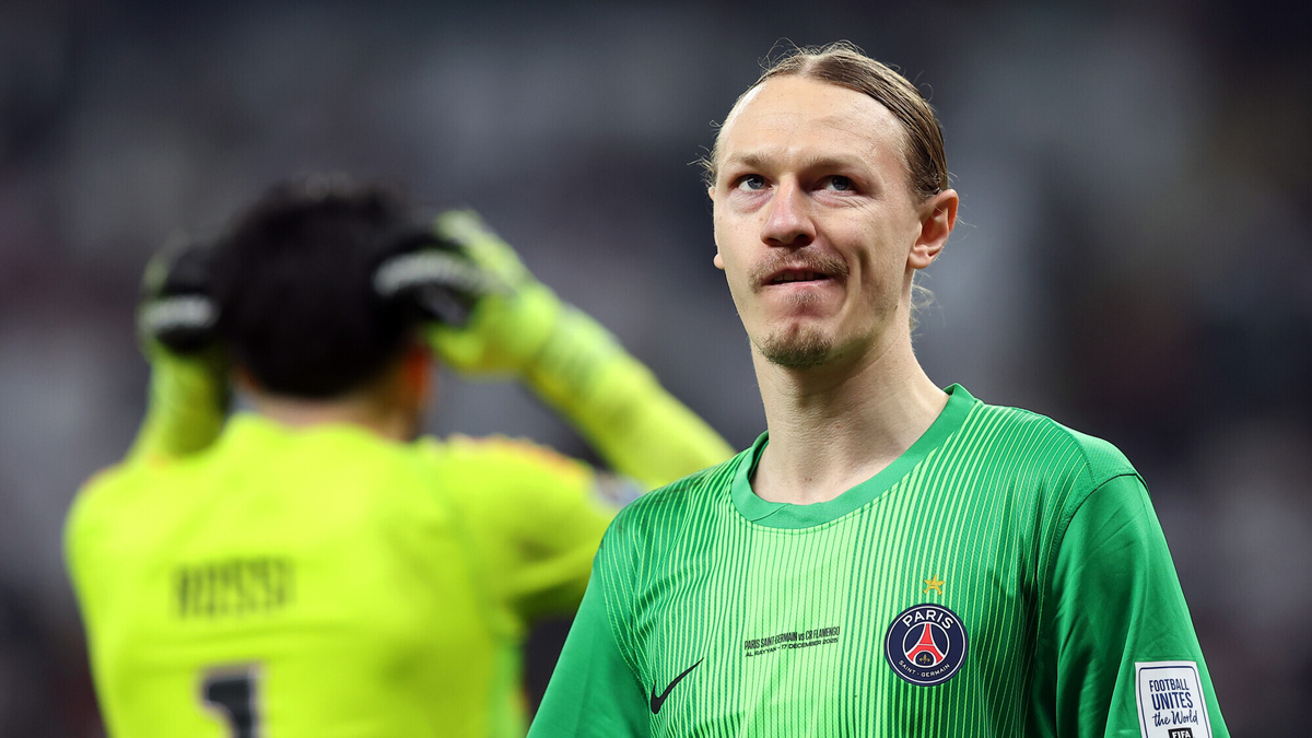 Матвей Сафонов