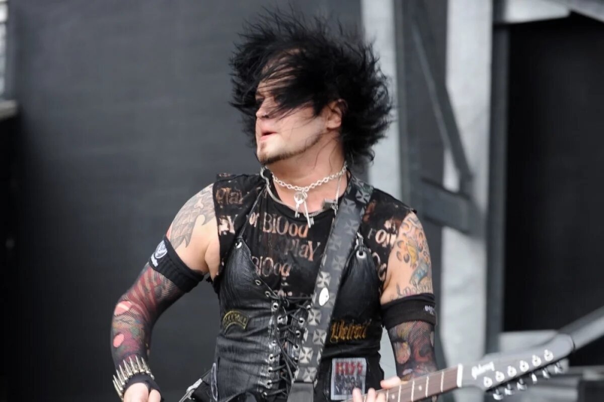    Американская рок-группа Saliva даст несколько концертов в России