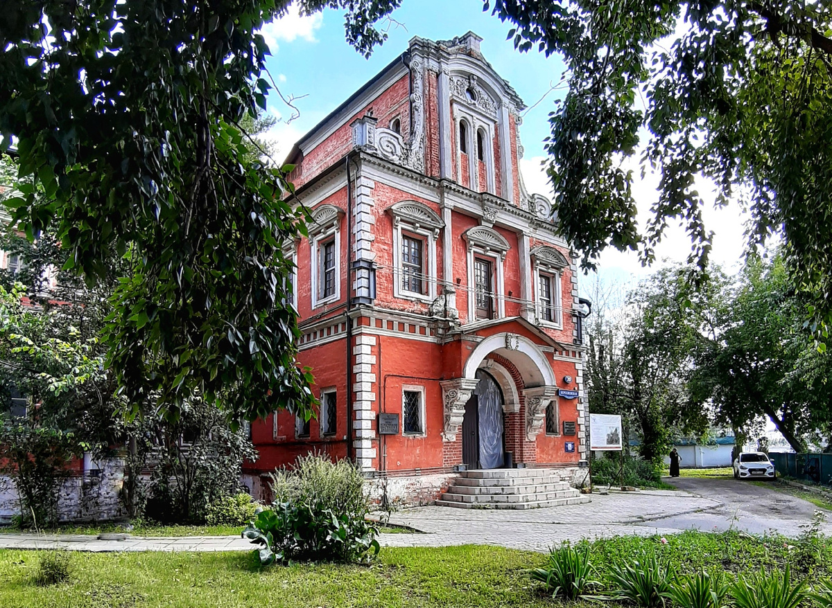 Палаты думного дьяка Аверкия Кириллова на Берсеневской набережной.