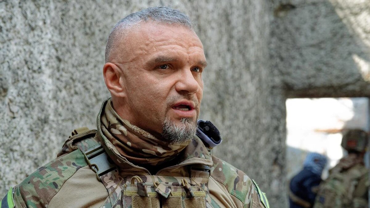   Алексей Смагин / Коммерсантъ- Актер Владимир Епифанцев во время съемок сериала «Позывной Альфа»