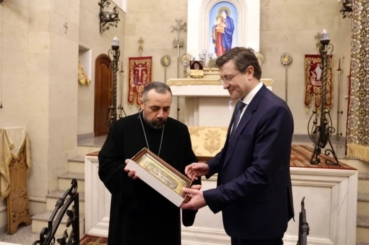    Губернатор Никитин встретился с представителями армянской церкви