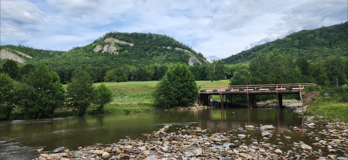 Мост через р. Сикася (сейчас на реконструкции)