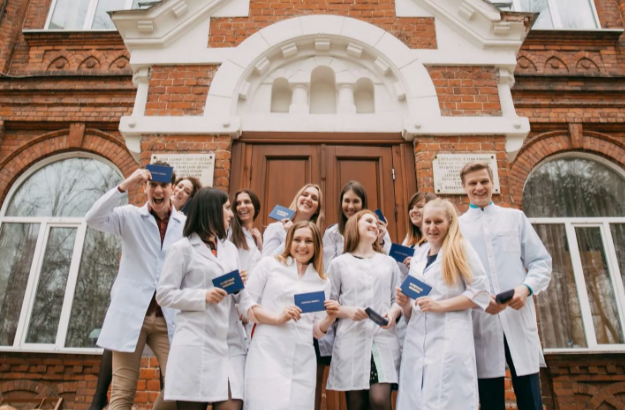 Фото с сайта Сибирского ГМУ