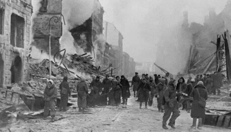 Немного истории. 27 января - День полного освобождения блокадного Ленинграда!