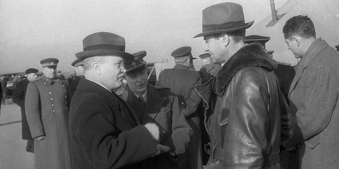 😍Посмотрите каким красавчиком и стилягой был Уильям Аверелл Гарриман - дипломат американской делегации Крымской конференции, посол США в