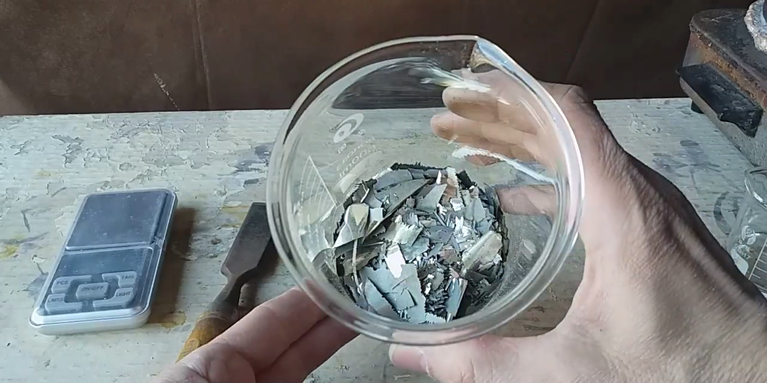 Сколько серебра в зеркалах?