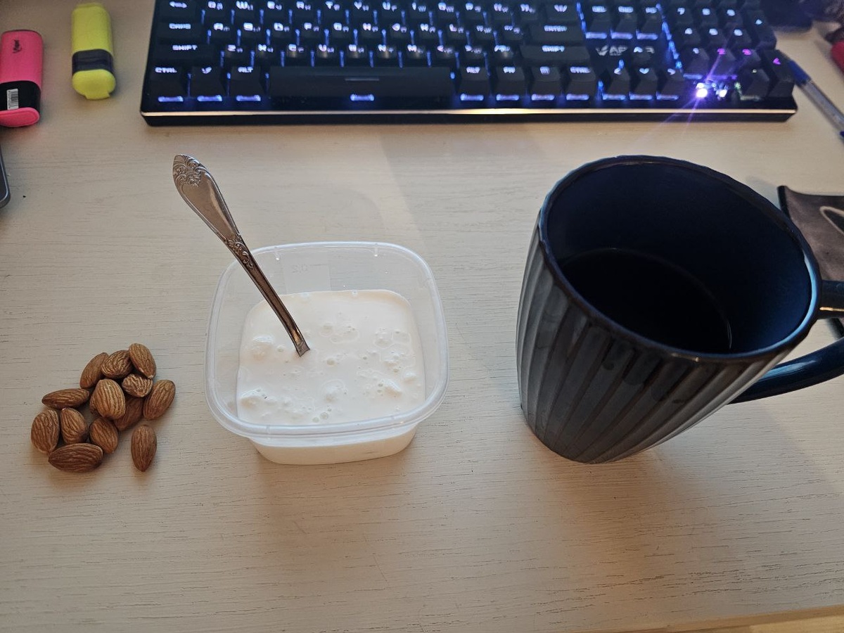 Подобие ну очень поздного завтрака