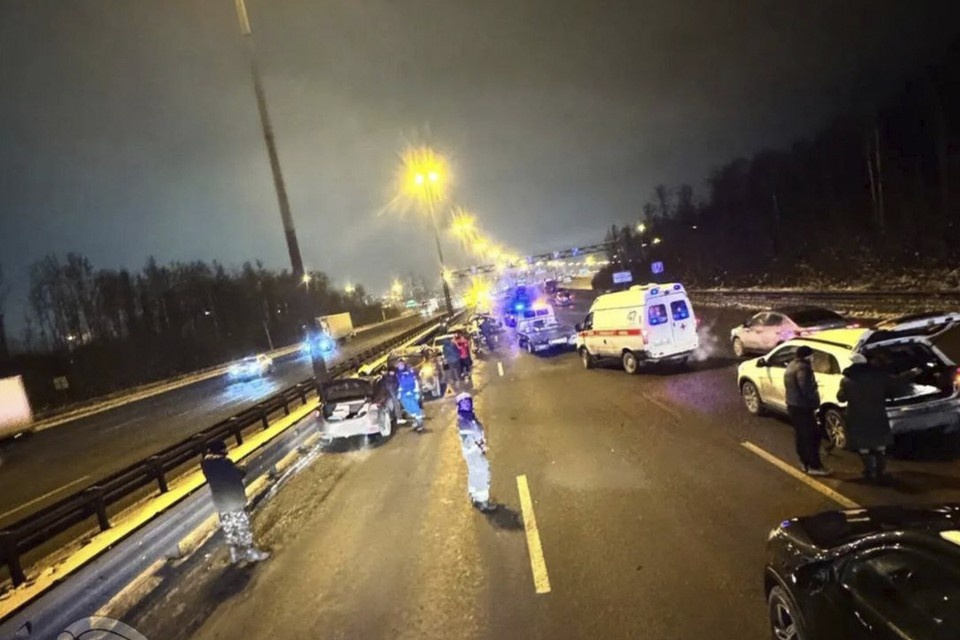    Авария произошла вечером 27 января. Фото: t.me/lenoblpozhspas