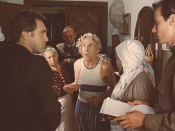 Николай Слесарев в роли Липатникова в х/ф «Место встречи изменить».