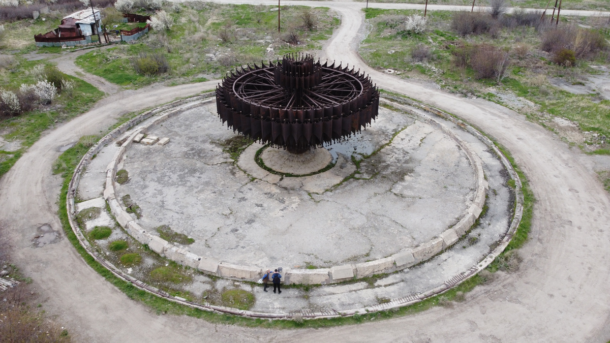 Железный фонтан "Дружба" в Гюмри