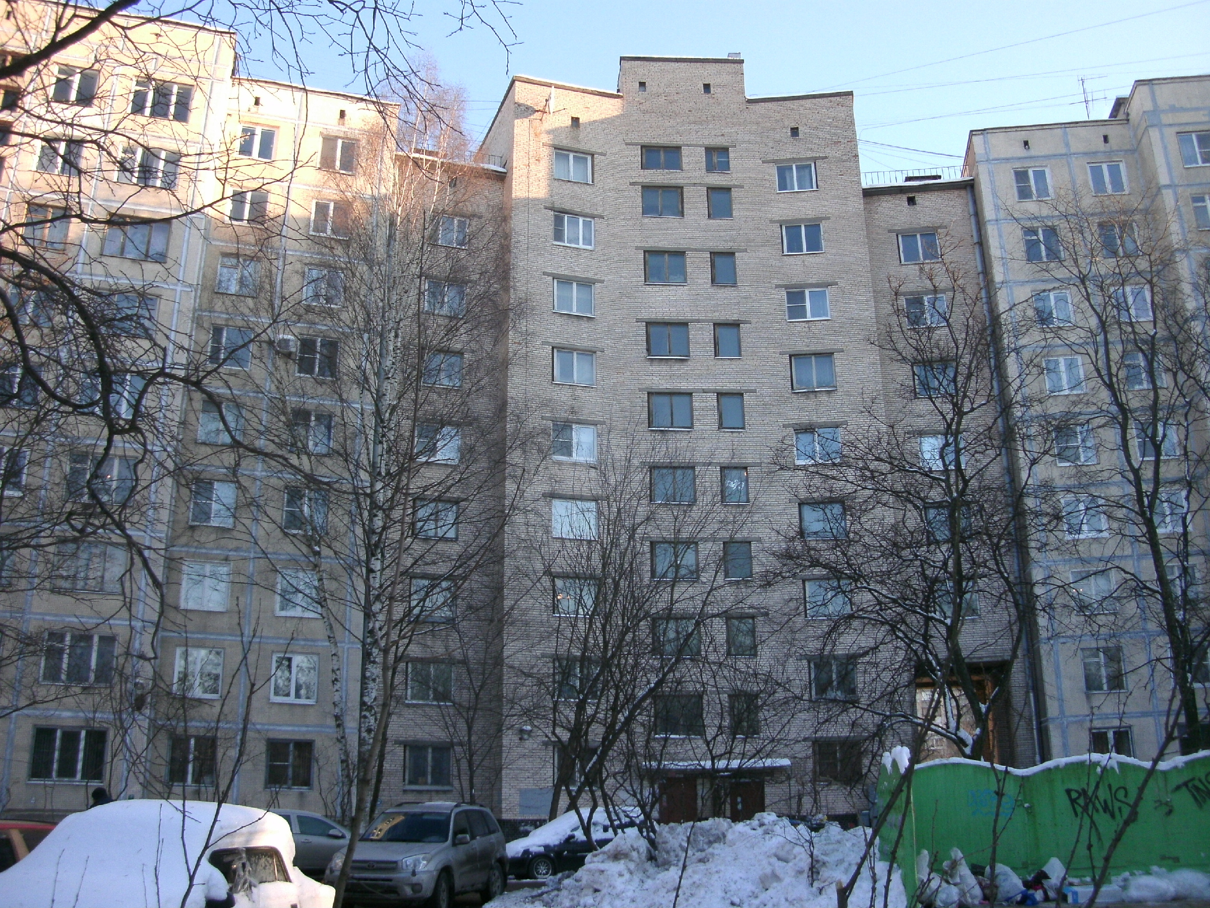 ул. Вавиловых, 8к1