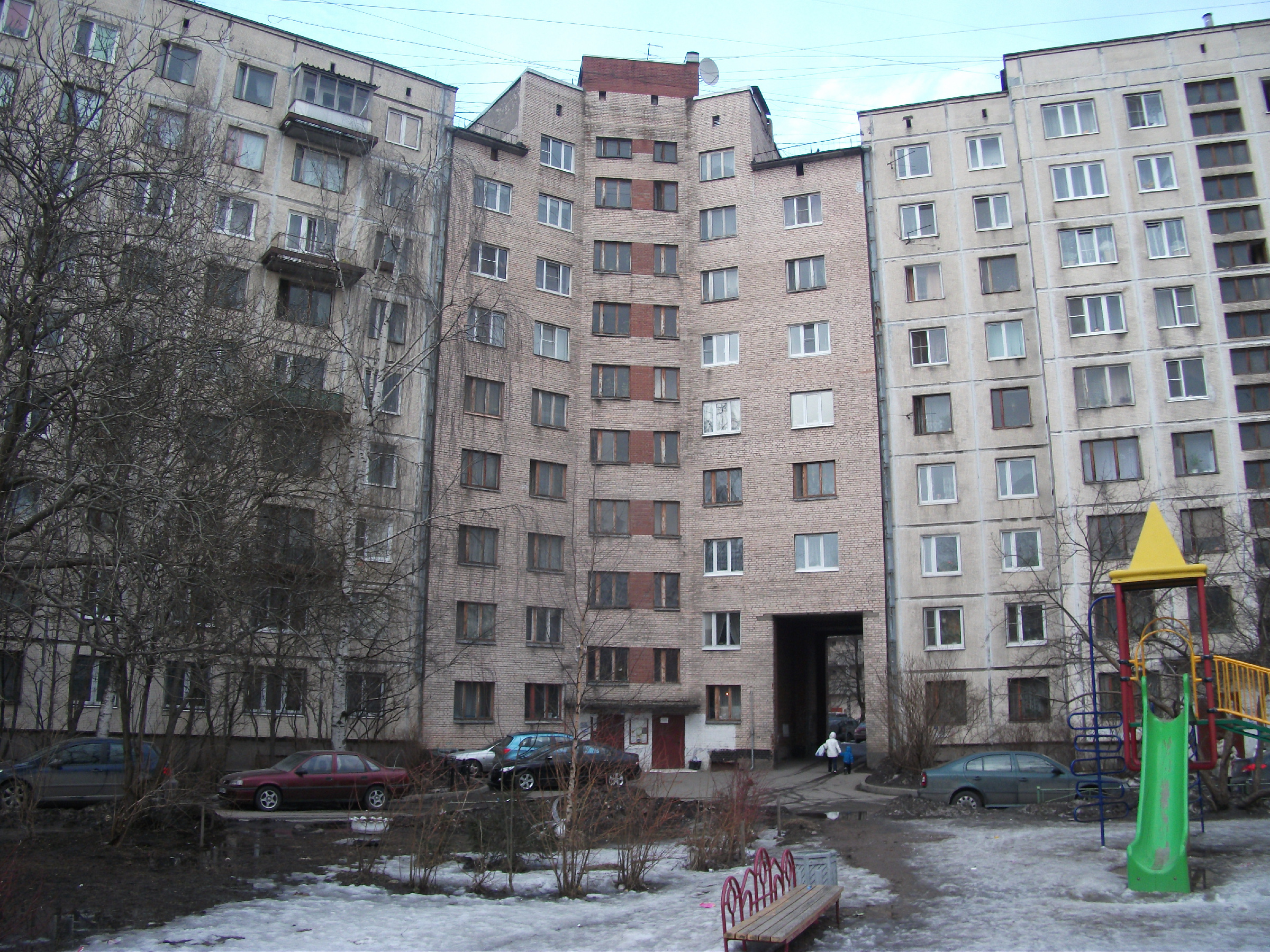 пр. Художников 33к1