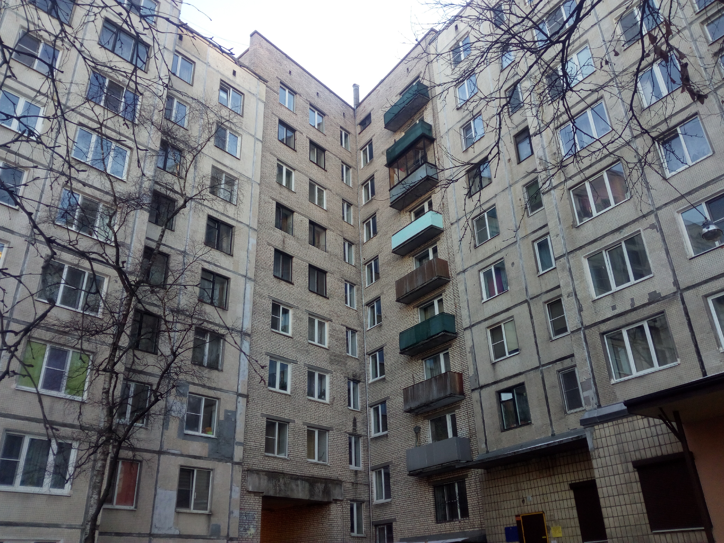 Замшина ул., 25к1