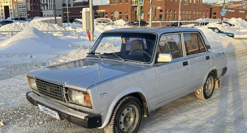    Фото: городская доска объявлений