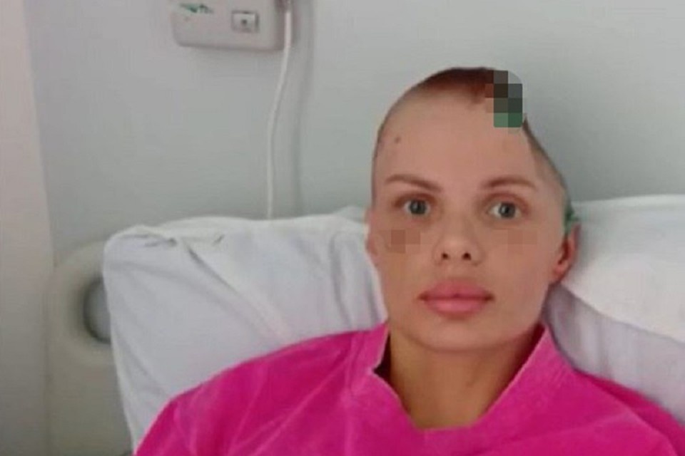    Анжелике предстоит еще одна операция - врачи будут восстанавливать ей череп. Фото: скриншот видео