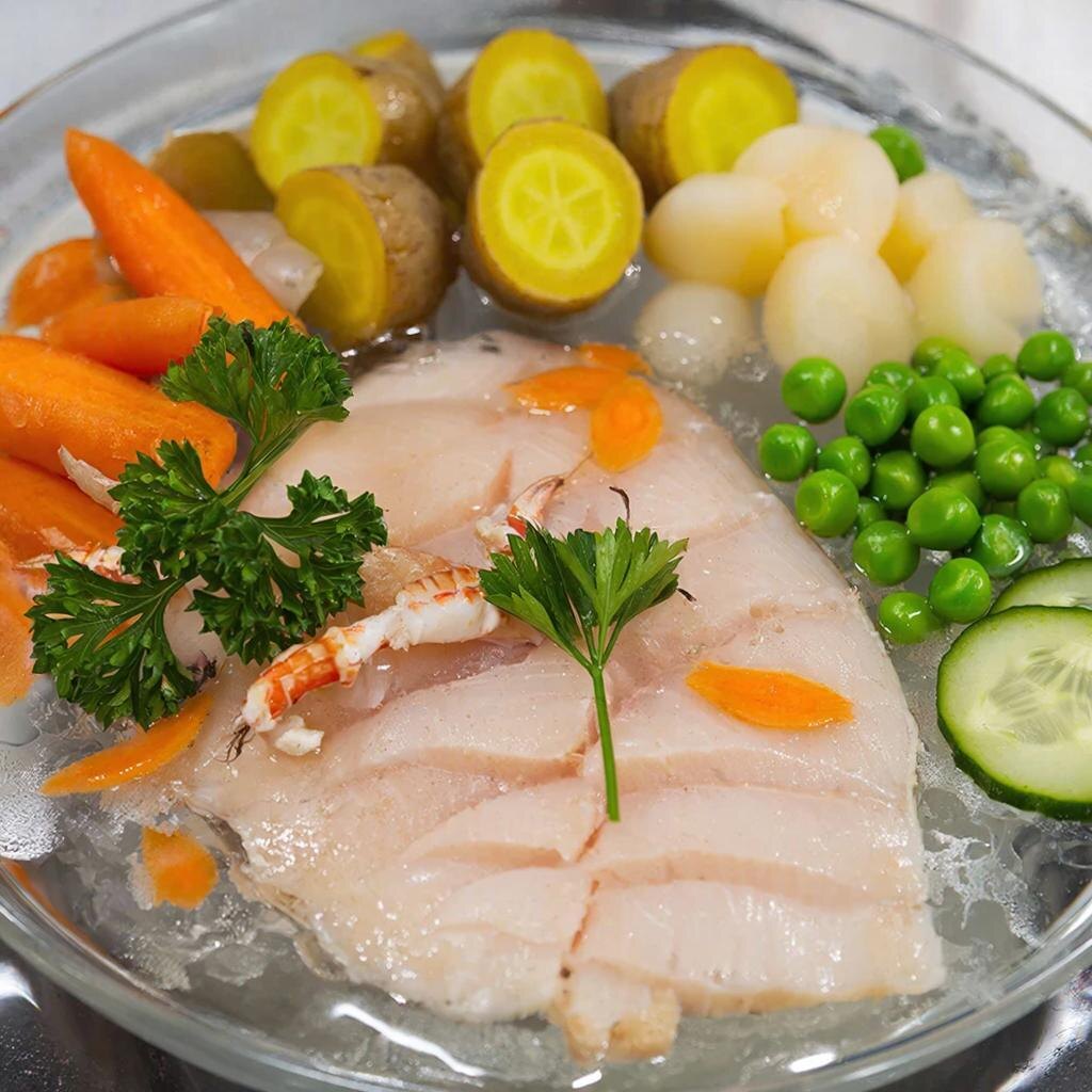 Заливная осетрина: Царское блюдо на вашем столе 