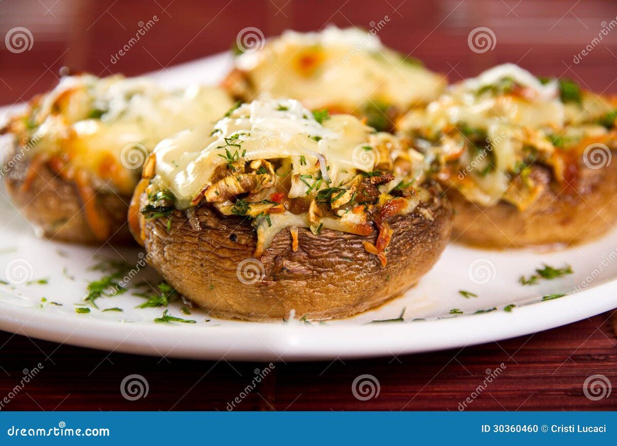    Фаршированные грузди с олениной взорвали мой кулинарный блог