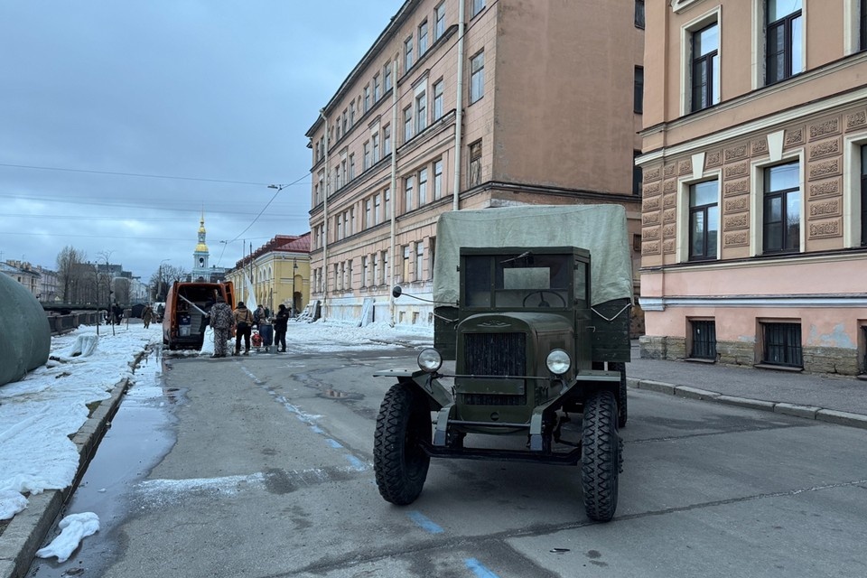    Съемки фильма прошли на улицах Петербурга и Ленобласти. Фото: vk.com/fdboltin