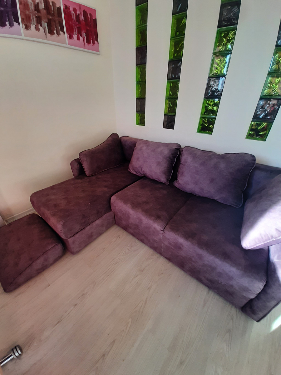 Это герой моего романа- диван обновленный